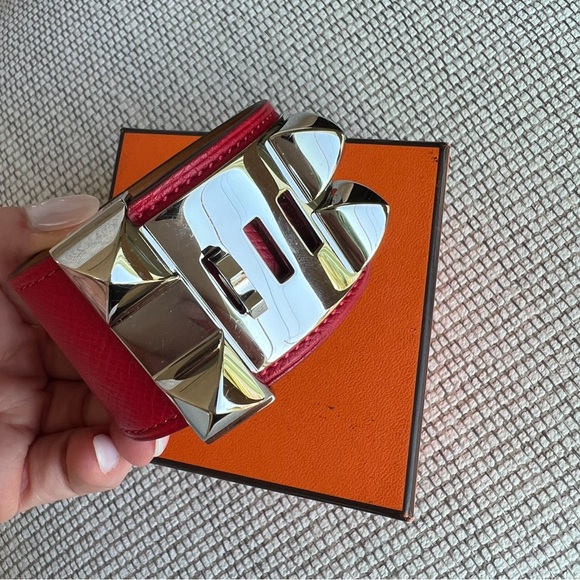 Hermes Epsom Collier De Chien CDC Bracelet in Rouge Casaque - Picture 3 of 7